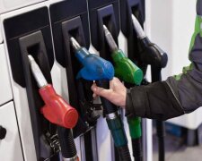 Ціни на АЗС під прицілом: АМКУ перевіряє мережі на предмет можливої змови