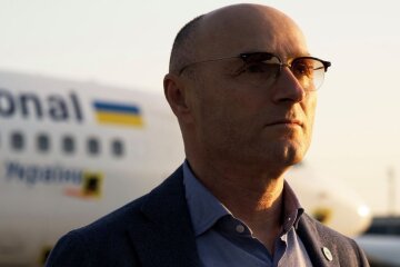 Нерухомість, антикваріат, картини, банківські рахунки: майно президента МАУ заарештували