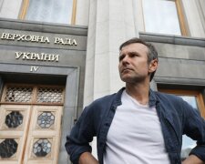 “Ми це так просто не залишимо” – Вакарчук звинуватив Дубневича у зриві виборів