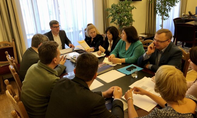 Гроші ходять за дитиною: Київ готовий ділитись позитивним досвідом з регіонами