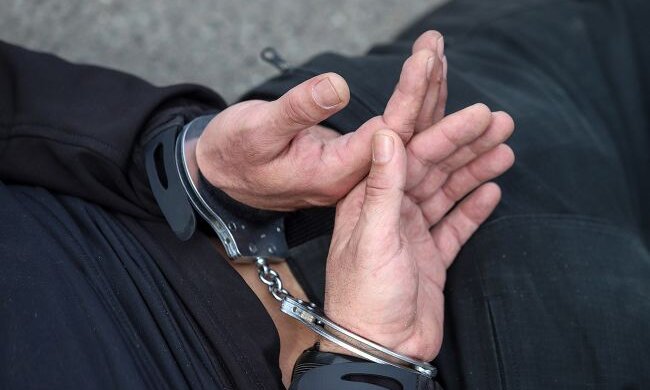 Затримано чоловіка, який влаштував вибухи у поштоматах у Києві та в Одесі