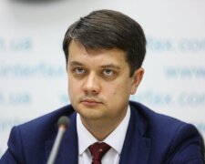 Разумков розповів, як формували списки партії “Слуга народу”