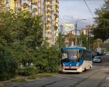 У Києві на маршруті № 18 почали курсувати нові трамваї українського виробника