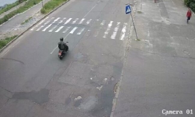 У ДТП на Русанівці постраждала літня жінка (відео)