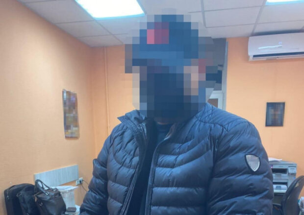 У “Борисполі” затримали чоловіка, причетного до викрадення людини та заволодіння криптовалютою на $2,5 млн