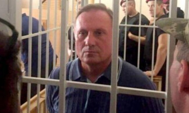 В Опоблоці хочуть звільнити засуджених за підтримку терористів