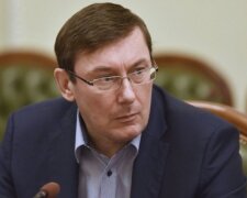 Луценко піде у відставку 3-го вересня