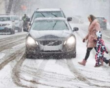 Зима йде в наступ: на Київ насуваються потужні снігопади
