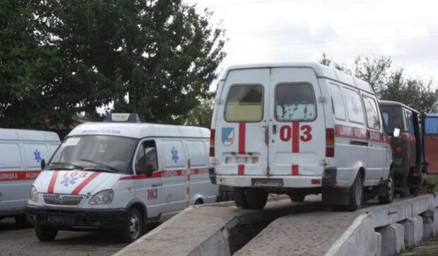 Столичних чиновників підозрюють у заволодінні майже ₴13 млн на закупівлі та оновленні "швидких"