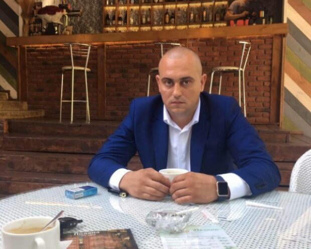 Депутат Хмільницької міськради Руслан Терещук намагається уникнути відповідальності за побиття жителя