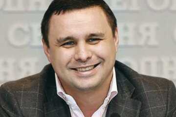 “Харкало закрой!” – забудовник Микитась напав на голову ОТГ Пінчука