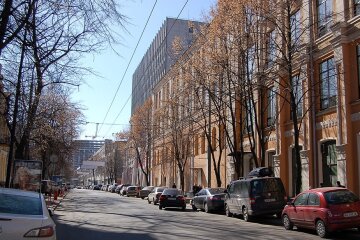 Київські вулиці та пам’ятки архітектури отримають паспорти