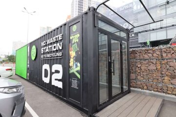 В Епіцентрі на Одеській трасі під Києвом запрацювала інноваційна «Капсула сортування»