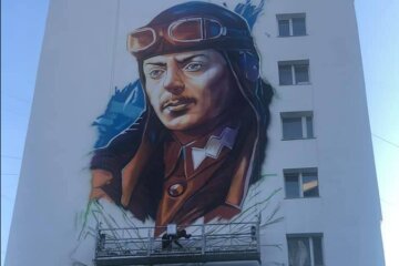 До Дня Незалежності в Києві відкриють мурал, присвячений льотчику Петру Франку