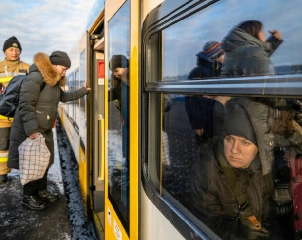 З Маріуполя сьогодні евакуйовуватимуть місцевих мешканців