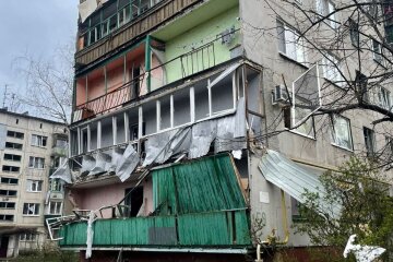 По Слов’янську вночі було завдано ракетного удару, є руйнування (відео)