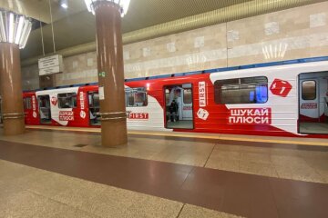 У Києві вже запрацював "човниковий" рух в метро
