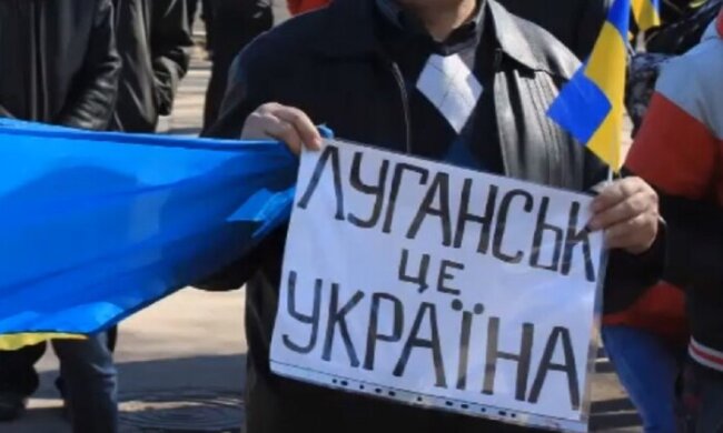 Луганщина: невідомі підірвали будинок колаборанта, де той збирав офіцерів РФ