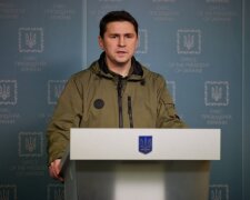 Цифри зменшилися втричі: Подоляк про щоденні втрати українських військових