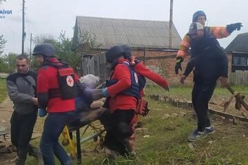 У Вовчанську з-під завалів урятували людину