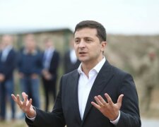 Зеленський: Телефонні розмови публікувати неправильно