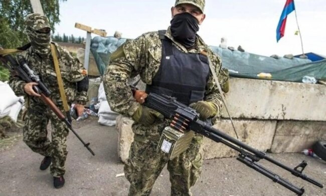 Криваві розбірки в Маріуполі: окупанти і бойовики “ДНР” зі стріляниною ділили награбоване