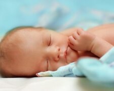 У Києві викрили схему продажу немовлят за кордон