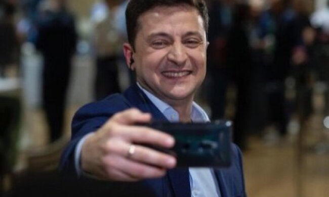 Зеленський – першокласникам: “Оцінки – це добре, але не головне”