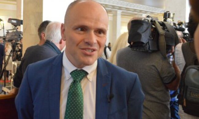 У “Слуги народу” виникла плутанина з міністром охорони здоров’я