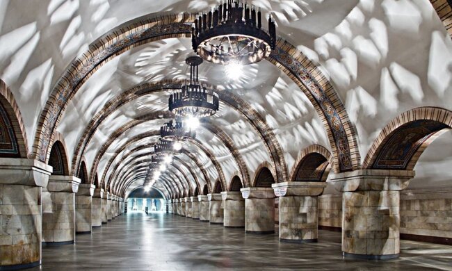 Зміни в роботі київського метро: три станції обмежать на вхід