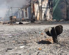 “Дорога життя” на Луганщині під вогнем окупантів: росіяни обстріляли гумтранспорт