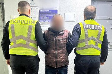 В одному з сіл Київської області знайдено тіло 65-річного пенсіонера з раною в грудях — підозрюваний у СІЗО