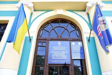 Фейк про забудову на Завальній: КМДА заперечує видачу дозволів