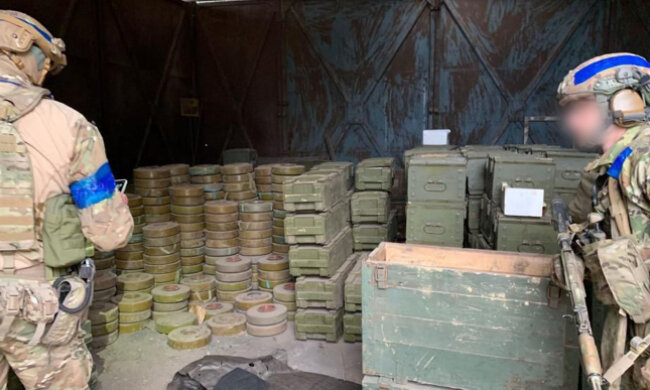 Лендліз від окупантів: СБУ показала арсенали зброї, яку ворог покинув в Ізюмі