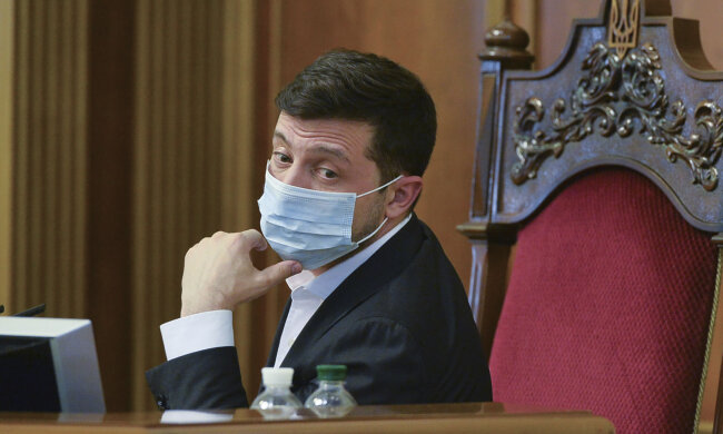 Володимира Зеленського закликають скасувати карантин