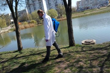 У зонах відпочинку столиці знищують кліщів, гризунів та комарів