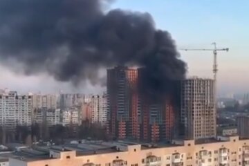Чорний дим на Оболоні: у столиці горіла новобудова