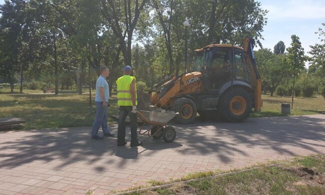 Фонтан з підсвіткою, нові лави, сучасне озеленення: як оновиться парк на Воскресенці