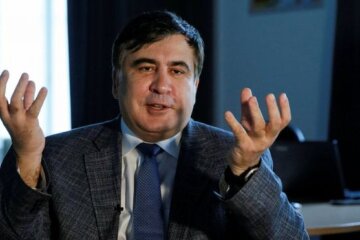 В столичному ресторані невідомий напав на Саакашвілі (відео)