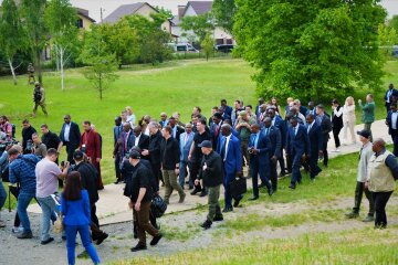 Сім офіційних делегацій з країн Африки відвідали Бучу, яка пережила російську окупацію