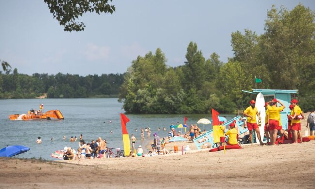 Результати перевірки: пляжі Києва, купатись на яких небезпечно (перелік)