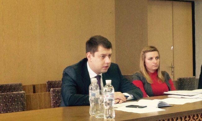 Заволодіння 1200 га землі на Київщині - підозрюваним продовжили обов'язки