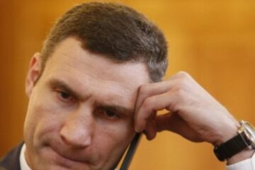 Коли новий президент хоче підпорядкувати собі Київ: що буде з Кличком