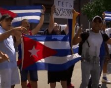 Біля посольства Куби відбулася акція на підтримку кубинців (відео)