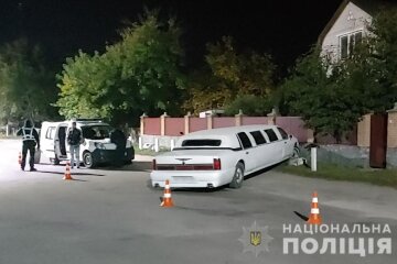 нетверезий хлопець угнав Lincoln
