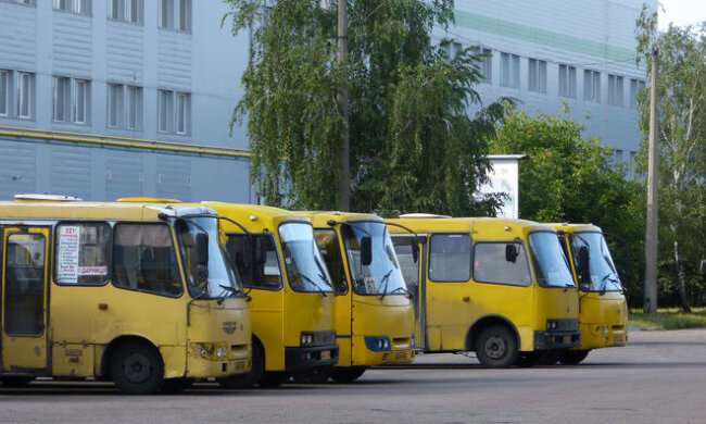 Після локдауну поїздки в київських маршрутках можуть істотно подорожчати