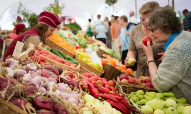 У Києві знову запрацювали продуктові ярмарки