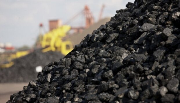 В ЄС набуло чинності ембарго на імпорт вугілля з росії