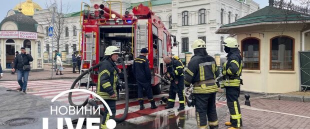 У Києві горить Києво-Печерська лавра: є потерпілий (відео)