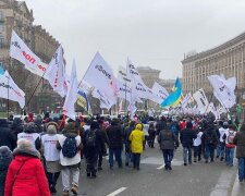 Підприємці, які протестують у Києві, не будуть розходитися на ніч